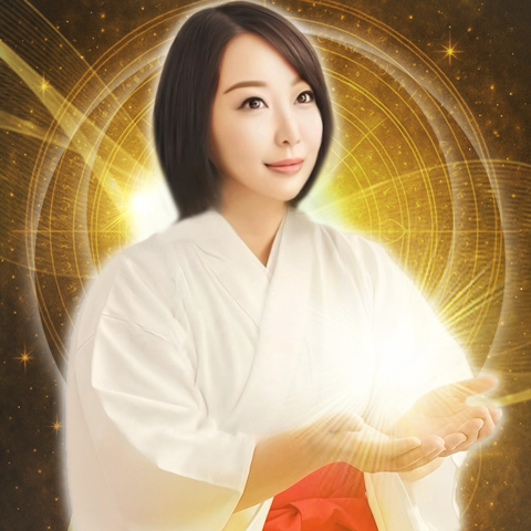 梨絢（りあや）先生