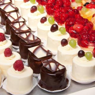 チョコケーキか抹茶ケーキどっちがいい？