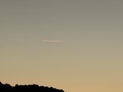 彗星のエネルギーに願い事を　今朝の空より