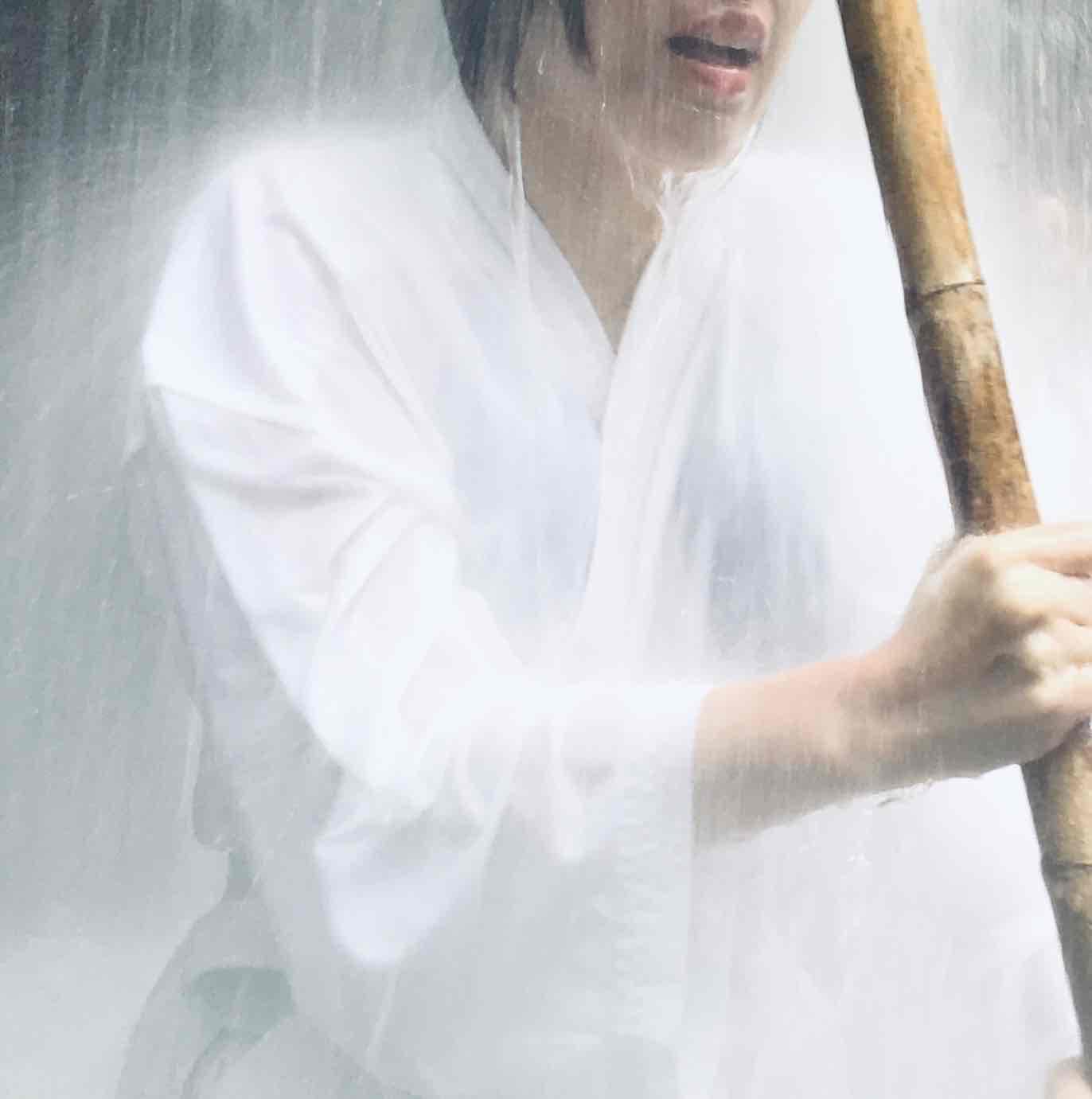 9月下旬に挑む滝行 — 願いを叶える